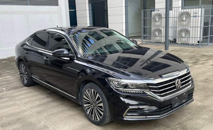 大众 帕萨特 2021款 330TSI 豪华版