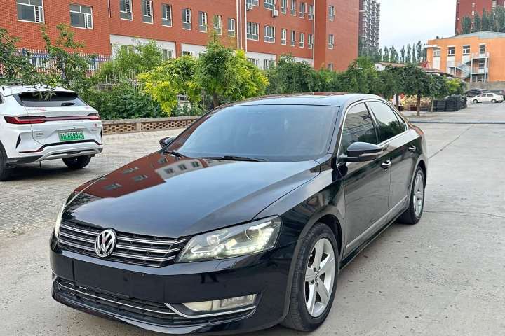 大众 帕萨特 2011款 2.0TSI DSG御尊版