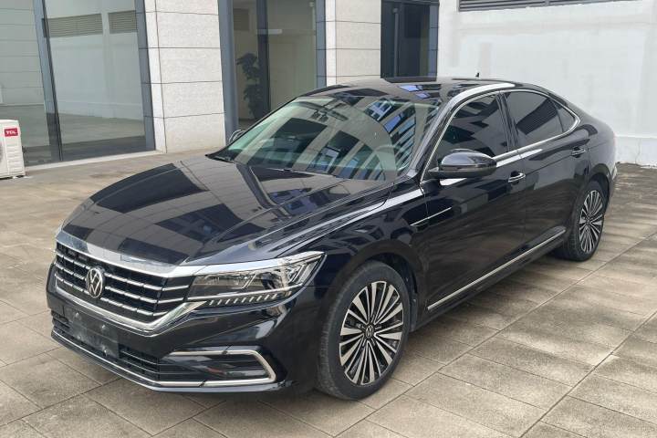 大众 帕萨特 2021款 330TSI 豪华版