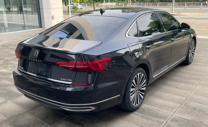 大众 帕萨特 2021款 330TSI 豪华版