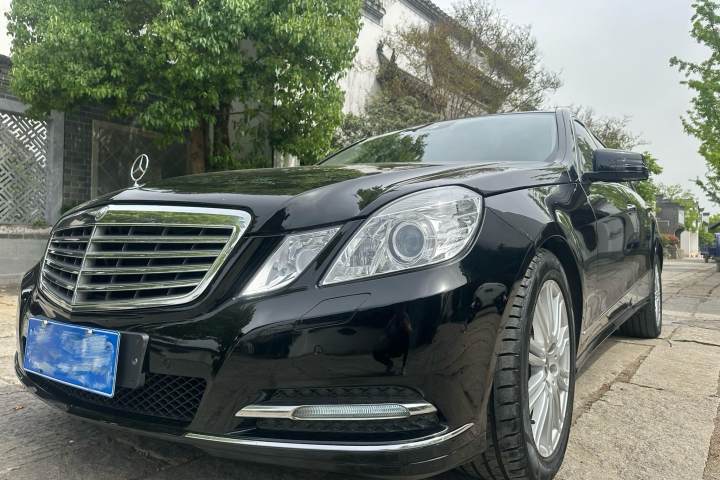 奔驰 E级 E 300 L 时尚型
