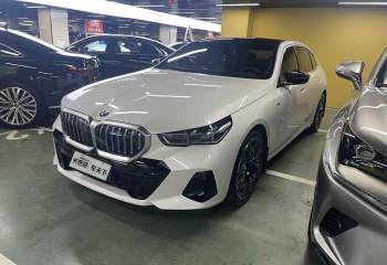 宝马 5系 2024款 530Li 尊享型 M运动套装