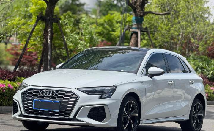 奥迪 A3 2023款 Sportback 35 TFSI 时尚运动型