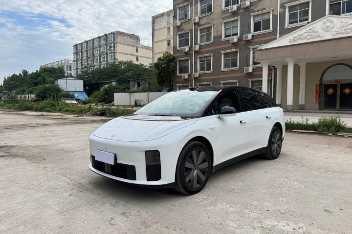 理想汽车 理想i6 四驱标准版