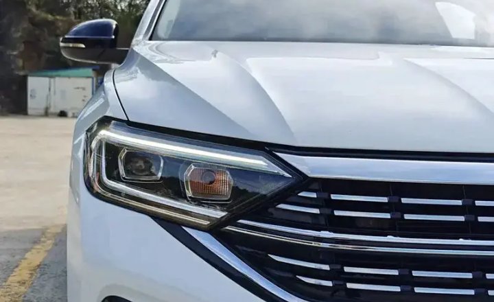 大众 速腾 2023款 200TSI DSG超越版