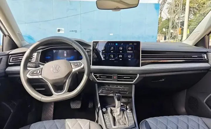 大众 速腾 2023款 200TSI DSG超越版