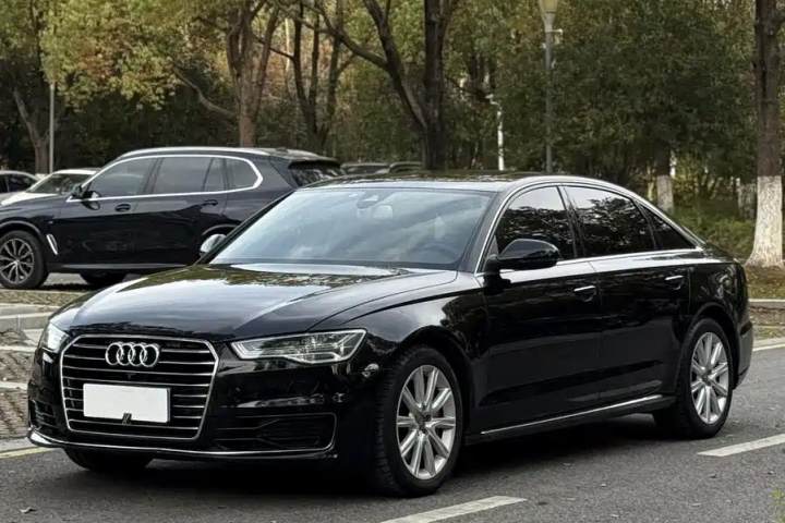 奥迪 A6L 2015款 35 FSI quattro 技术型