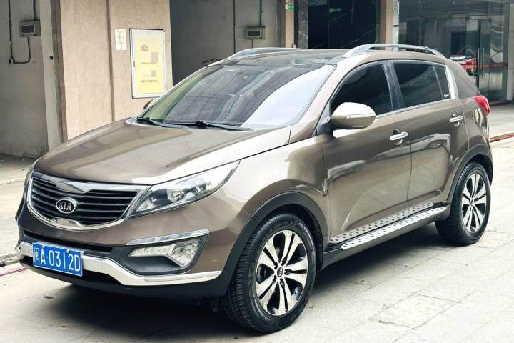 起亚 智跑 2.0L 自动两驱版GLS