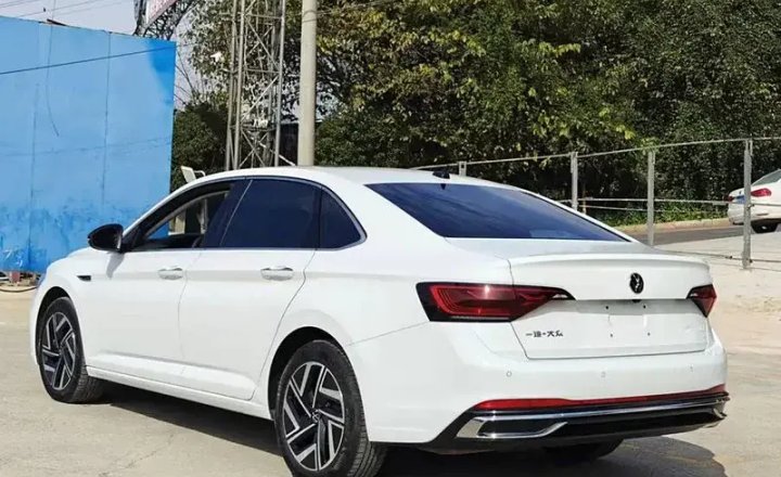 大众 速腾 2023款 200TSI DSG超越版