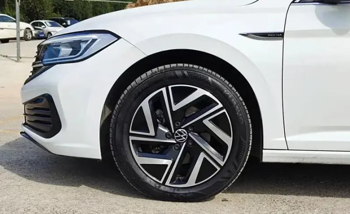 大众 速腾 2023款 200TSI DSG超越版