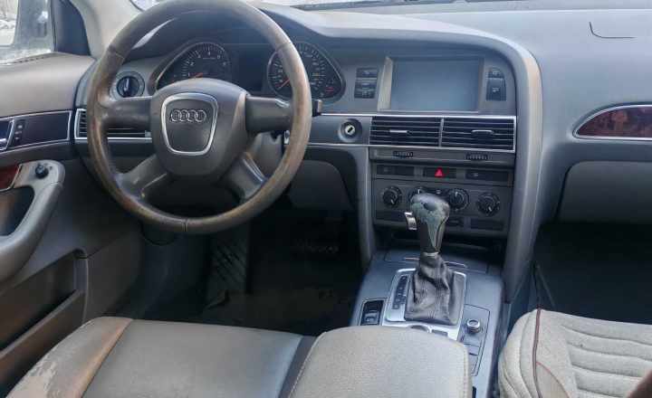奥迪 A6L 2005款 2.0T 自动标准型