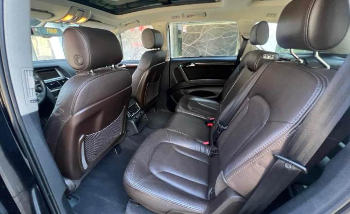 奥迪 Q7 2012款 3.0 TFSI 技术型(245kW)