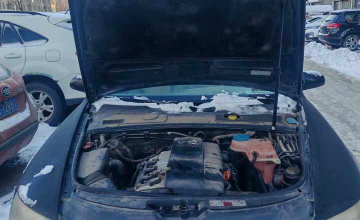 奥迪 A6L 2005款 2.0T 自动标准型