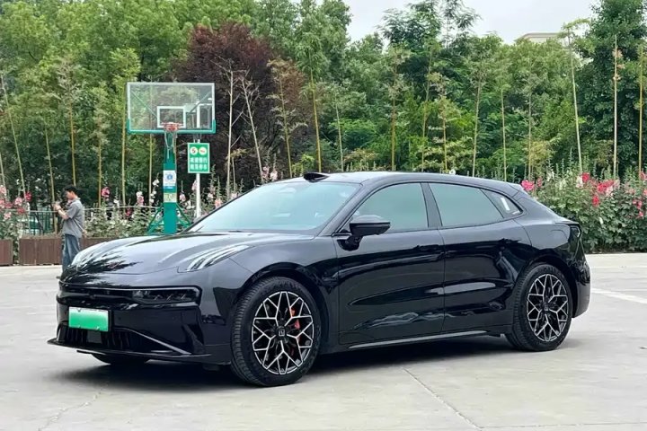 极氪 001 ME版 100kWh 四驱