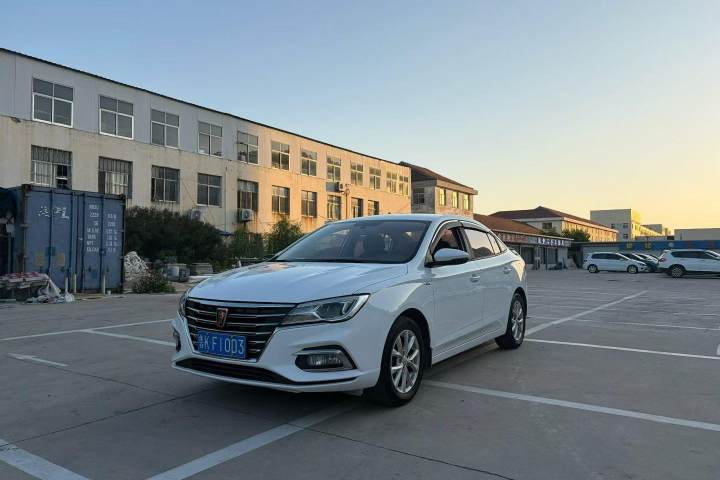 荣威 i5 2020款 1.5L 手动4G互联领豪版