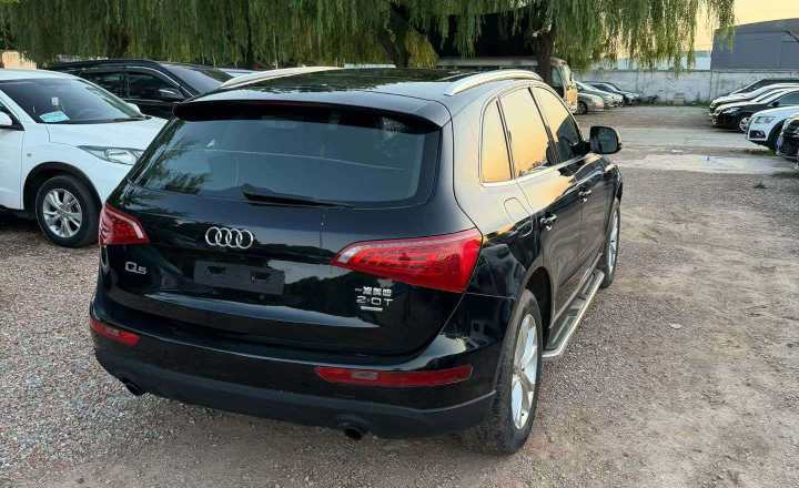 奥迪 Q5 2011款 2.0TFSI 技术型