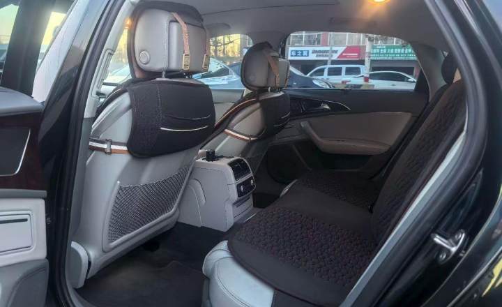 奥迪 A6L 2012款 35 FSI 豪华型