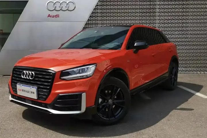 奥迪 Q2L 2020款 35 TFSI 进取动感型