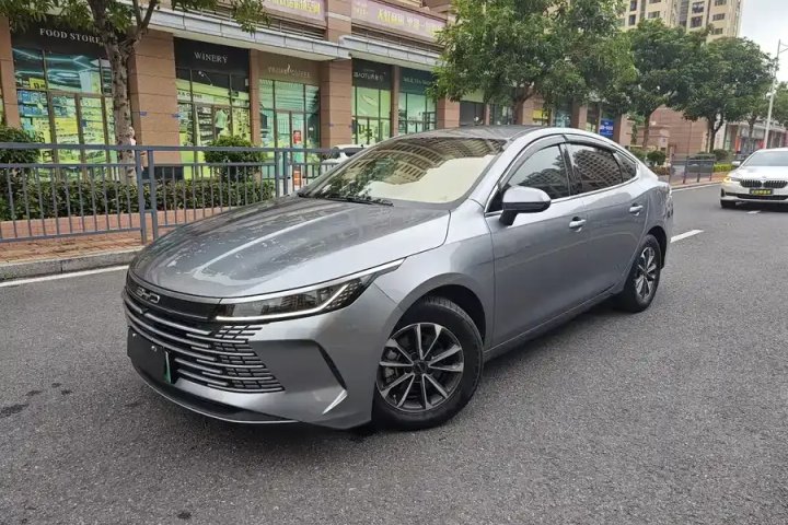 比亚迪 驱逐舰05 2023款 冠军版 DMi 55KM 豪华型