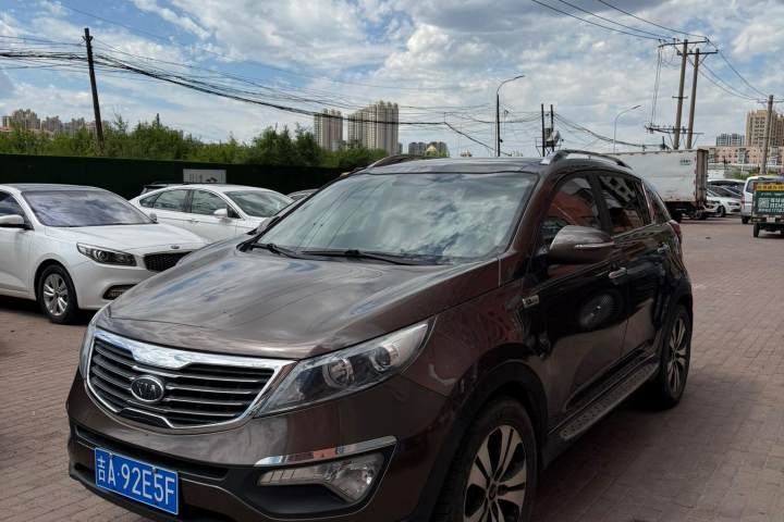 起亚 智跑 2.0L 自动两驱版GLS