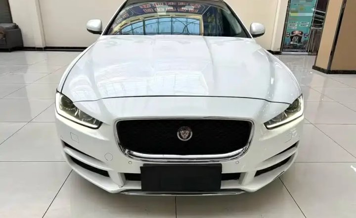 捷豹 XEL 2019款 2.0T 200PS 尊享版