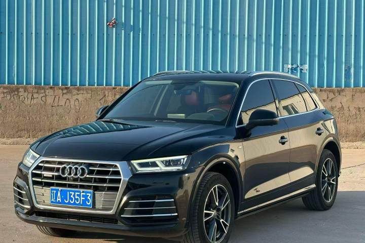 奥迪 Q5L 2018款 40 TFSI 荣享时尚型 国VI