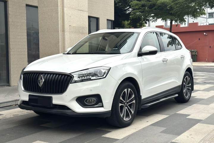 宝沃 BX7 28T 两驱豪华版 5座
