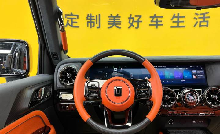 超境汽车 共创坦克300 2021款 2.0T 赛博坦克