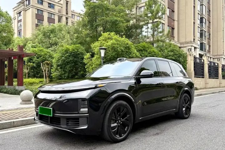 理想汽车 理想L8 2023款 Max