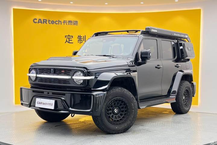 超境汽车 共创坦克300 2021款 2.0T 赛博坦克