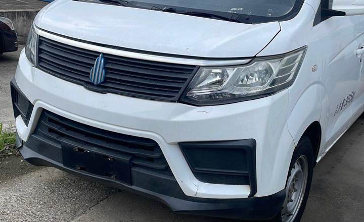 北汽瑞翔 博腾V2 EV 2022款 封窗厢货标准型弗迪电池