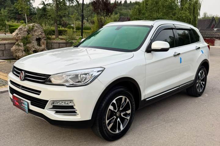 汉腾汽车 汉腾X7 2.0T 手动尊享型
