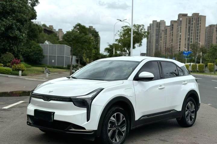 哪吒汽车 哪吒U 哪吒U-Ⅱ 400 三元锂