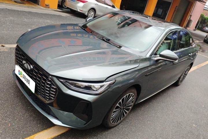 奇瑞风云 风云A8L 1.5TGDI 145km 豪华型