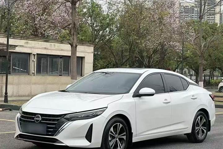 日产 轩逸 1.6L CVT舒适版