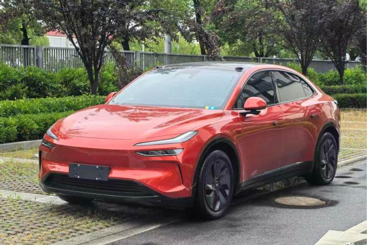 乐道 L60 60kWh 四驱版