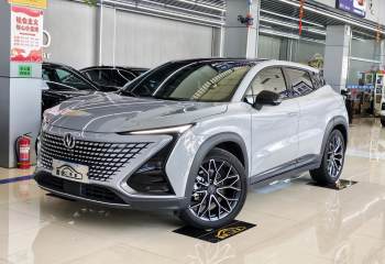 长安 UNIT 2022款 1.5T 旗舰型