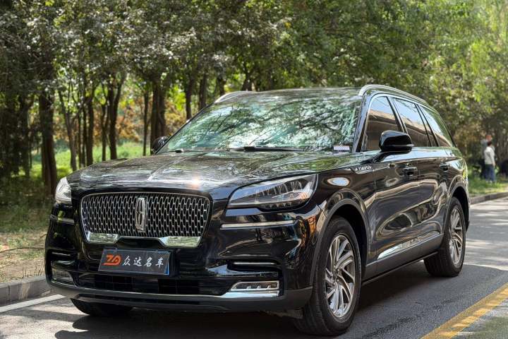 林肯 飞行家 3.0T V6 四驱尊雅版