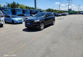 奥迪 Q7 3.6 FSI quattro 舒适型
