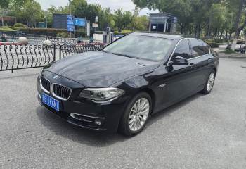 宝马 5系 2017款 525Li 豪华设计套装
