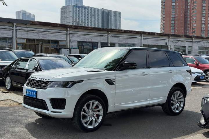 路虎 揽胜运动 2020款 3.0 L6 HSE DYNAMIC