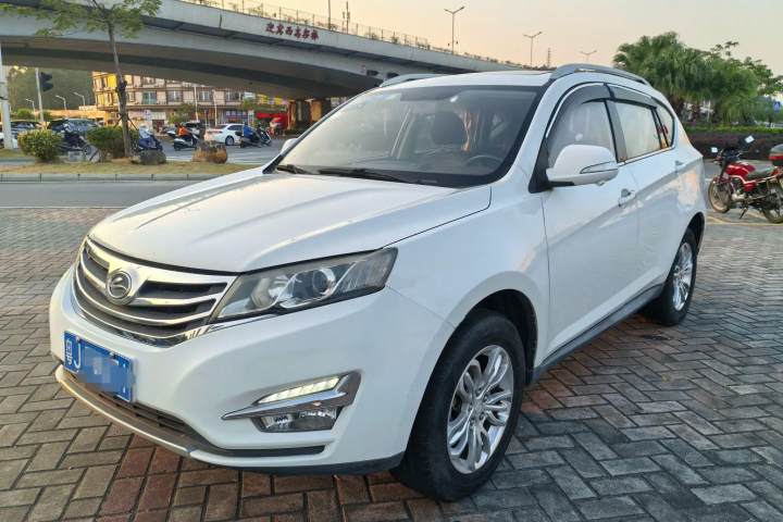陆风 X5 Plus 1.5T 手动创享版