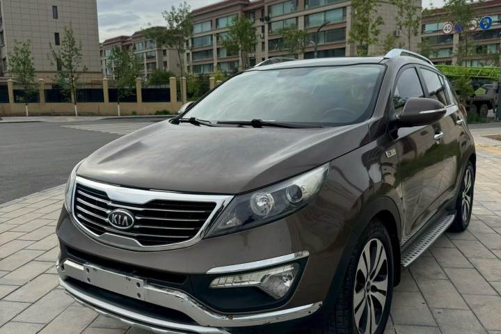 起亚 智跑 2.0L 自动两驱版NAVI