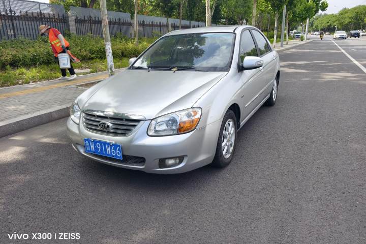 起亚 赛拉图 1.6L MT GL