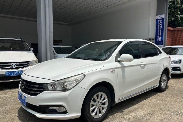 广汽传祺 传祺GA3S视界 1.6L 手动精英ESP版