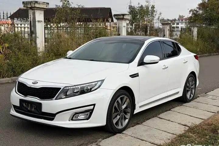 起亚 K5 2.0L 自动GLS