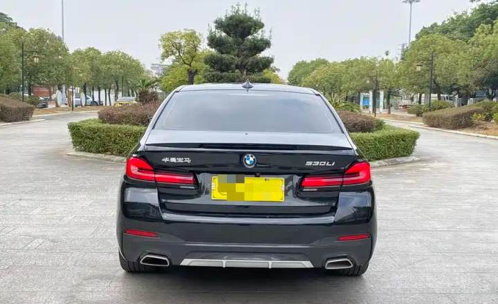 宝马 5系 2022款 改款 530Li 尊享型 M运动套装