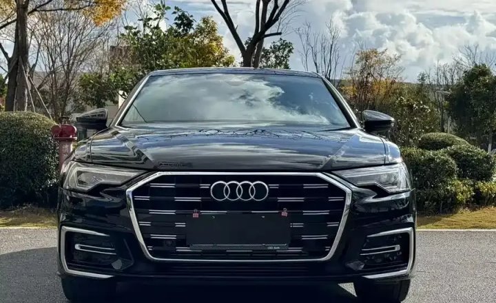 奥迪 A6L 2020款 40 TFSI 豪华动感型