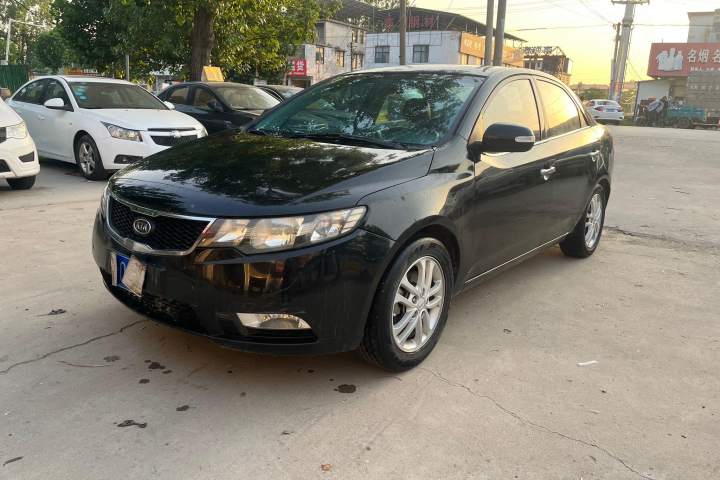 起亚 福瑞迪 1.6L AT Premium