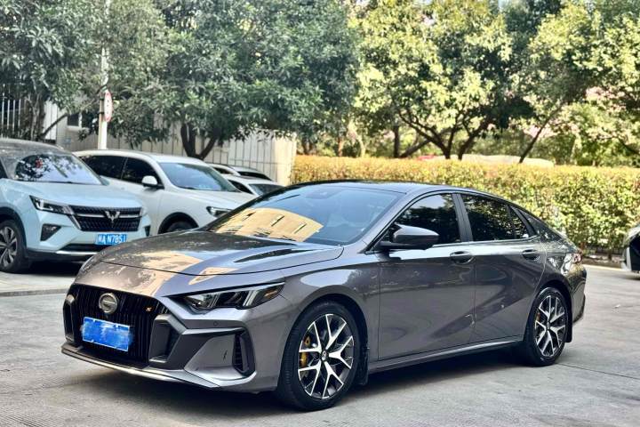 广汽传祺 影豹 270T DCT J16版